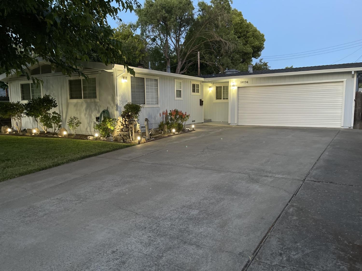 La Presa Way, Rancho Cordova, California image 1