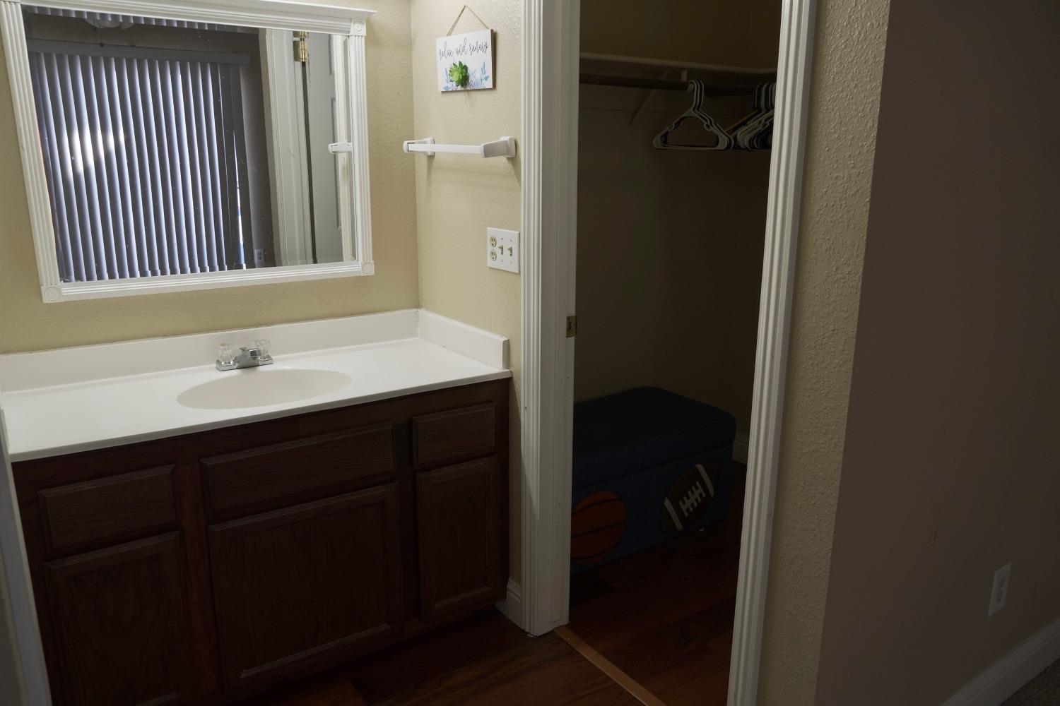 Detail Gallery Image 35 of 38 For 316 Avila Ct, Modesto,  CA 95354 - 4 Beds | 2 Baths