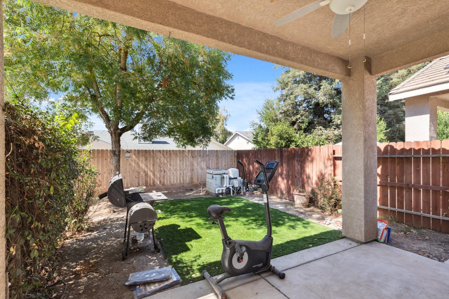 N Alexis Drive, Fresno, California image 18