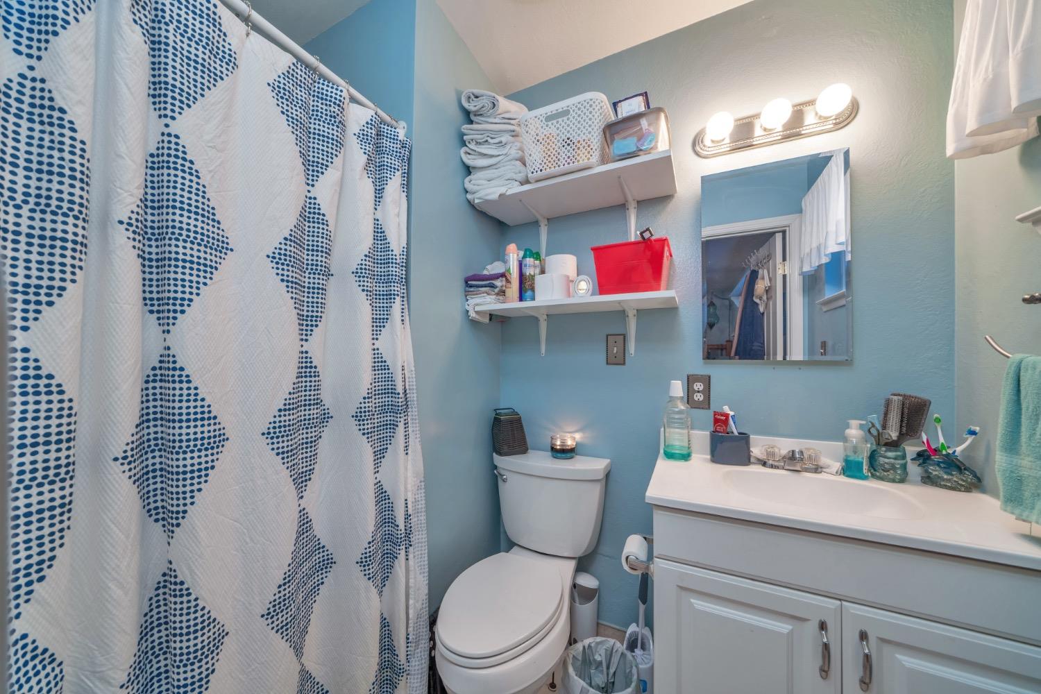 Detail Gallery Image 18 of 31 For 5045 Cedar Dr, Camino,  CA 95709 - 3 Beds | 2 Baths