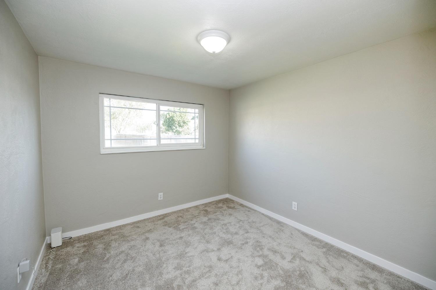 Detail Gallery Image 38 of 62 For 415 N Fremont St, Manteca,  CA 95336 - 3 Beds | 2 Baths