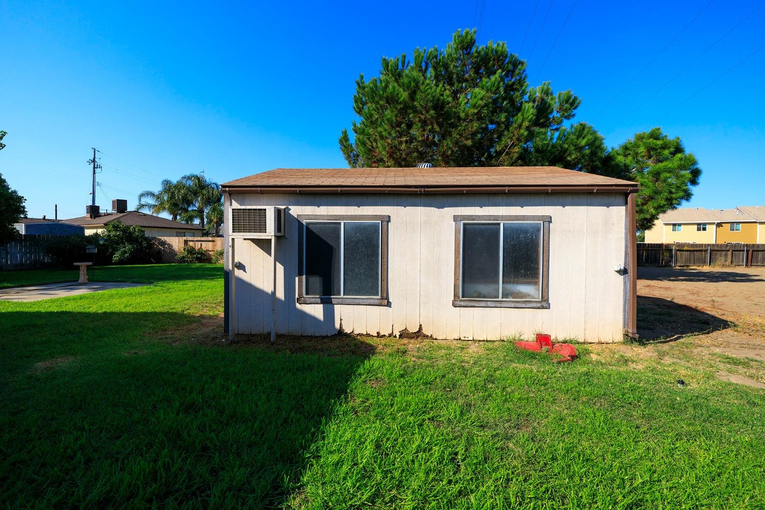 Detail Gallery Image 50 of 62 For 415 N Fremont St, Manteca,  CA 95336 - 3 Beds | 2 Baths