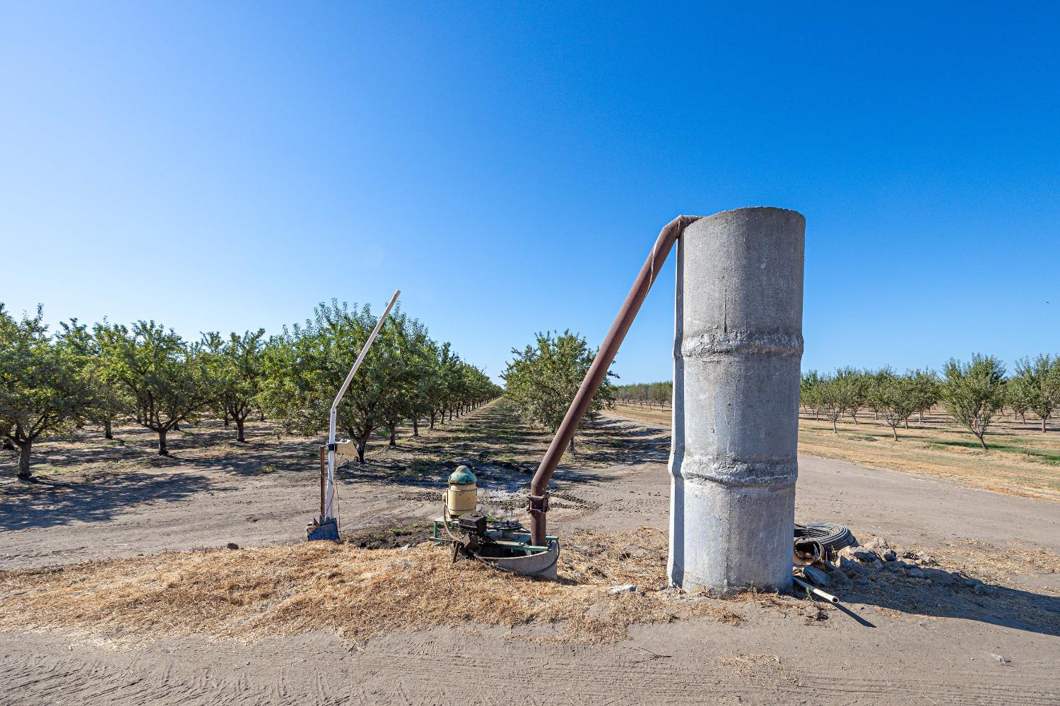 Detail Gallery Image 11 of 22 For 12390 Avenue 18 1/2, Chowchilla,  CA 93610 - – Beds | – Baths