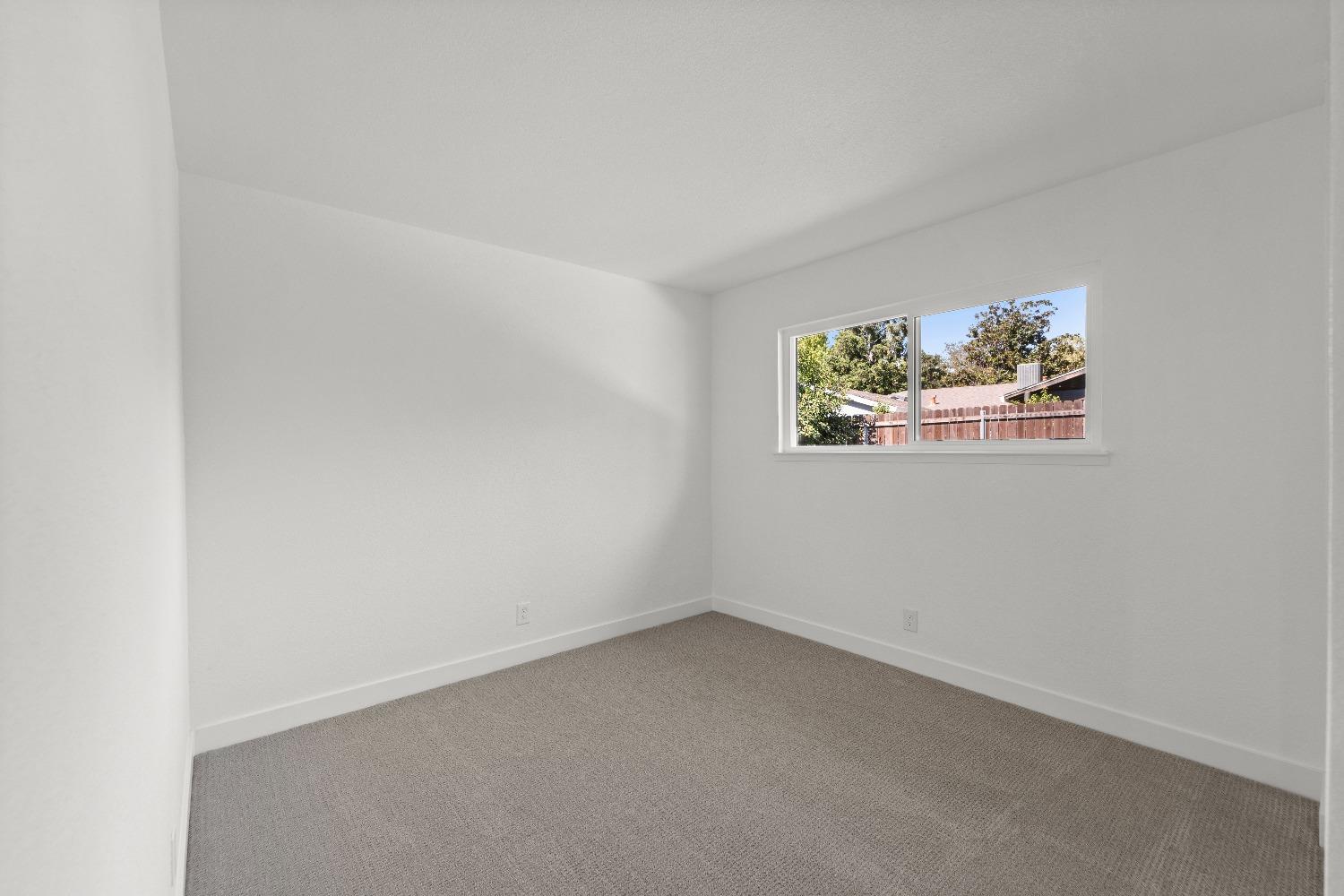 Detail Gallery Image 20 of 29 For 1817 St Ann Ct, Carmichael,  CA 95608 - 3 Beds | 2 Baths