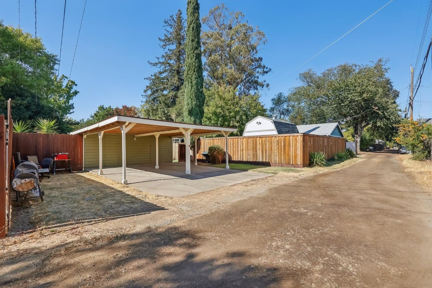 1711 Santa Ynez Way, Sacramento, California image 35