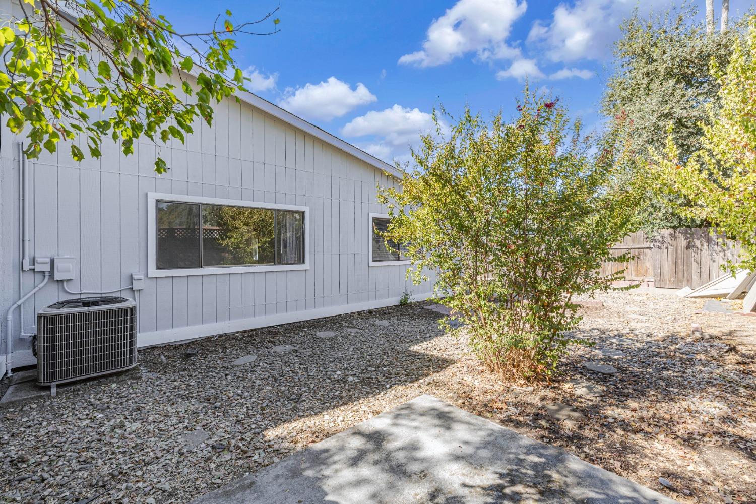 Detail Gallery Image 37 of 37 For 8328 Deville Oaks Way, Citrus Heights,  CA 95621 - 3 Beds | 2 Baths