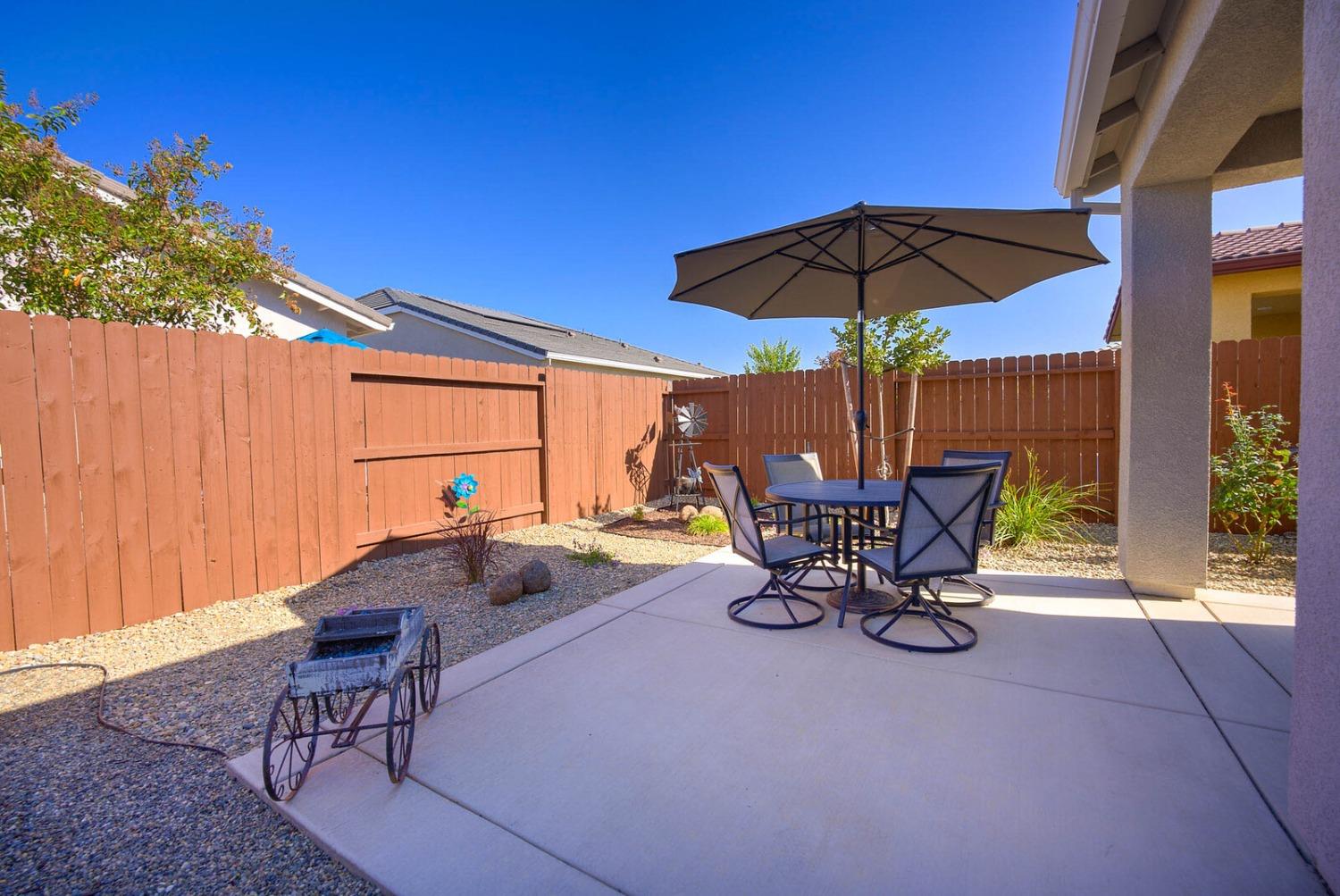 Detail Gallery Image 44 of 46 For 9067 Pomeroy Ln, El Dorado Hills,  CA 95762 - 2 Beds | 2/1 Baths