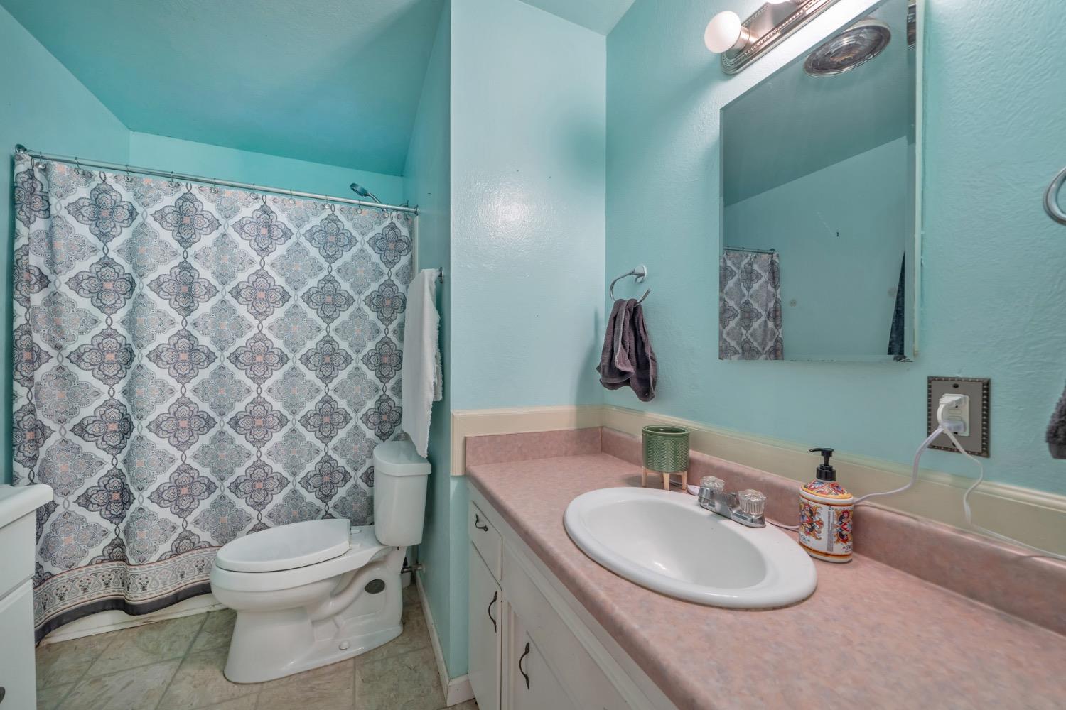 Detail Gallery Image 20 of 31 For 5045 Cedar Dr, Camino,  CA 95709 - 3 Beds | 2 Baths