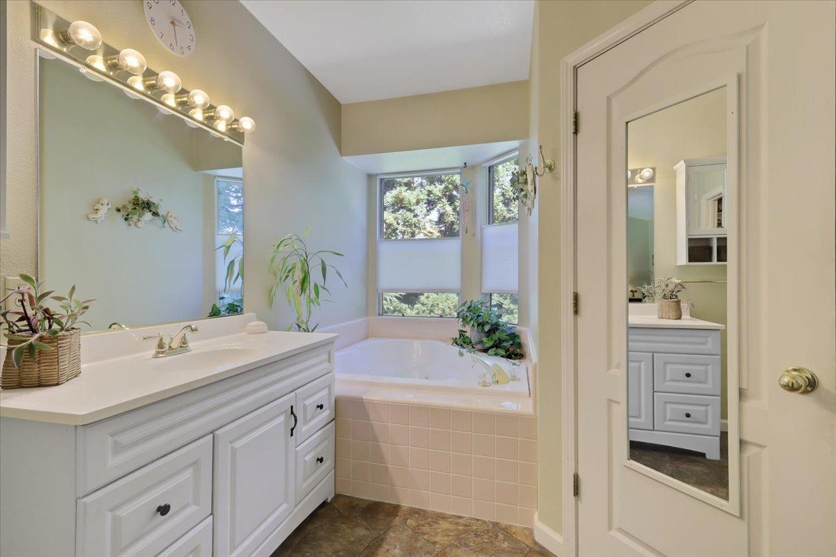 Detail Gallery Image 43 of 64 For 1856 Rutherford Ct, Yuba City,  CA 95993 - 4 Beds | 2/1 Baths