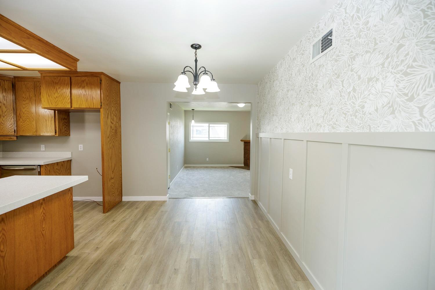 Detail Gallery Image 14 of 62 For 415 N Fremont St, Manteca,  CA 95336 - 3 Beds | 2 Baths