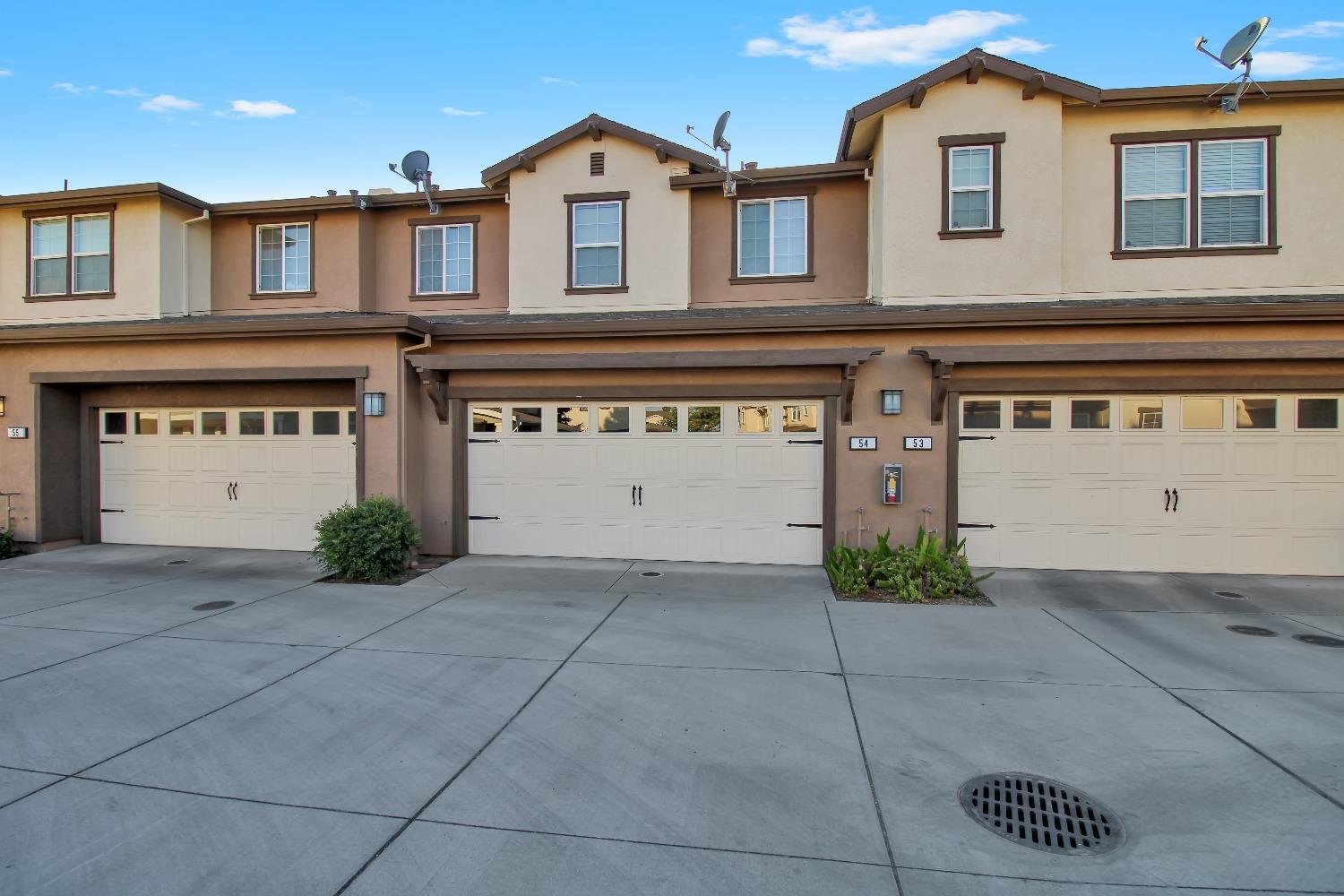 Detail Gallery Image 40 of 43 For 555 Clydesdale Dr #54,  Oakdale,  CA 95361 - 3 Beds | 2/1 Baths