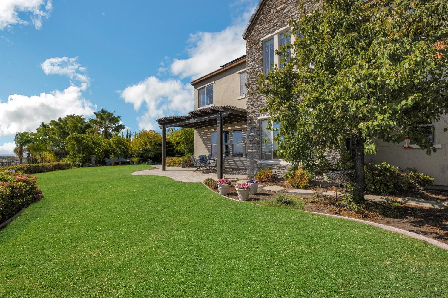 Detail Gallery Image 51 of 56 For 5021 Monteverde Ln, Lincoln,  CA 95648 - 5 Beds | 3/1 Baths