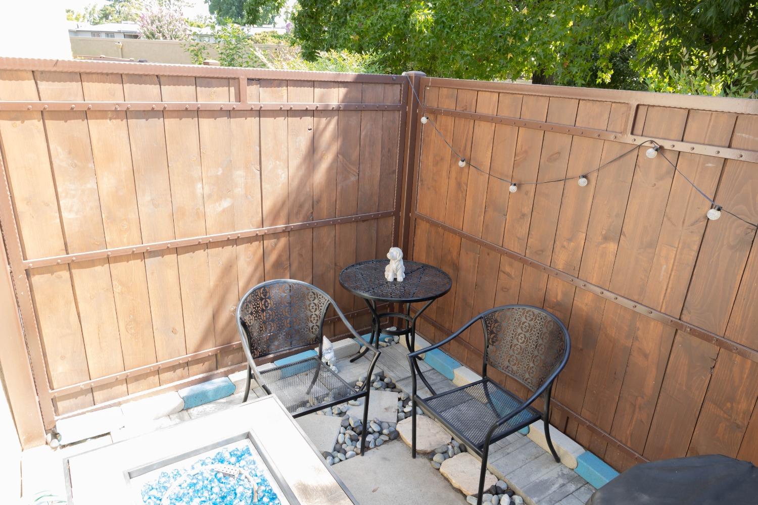 Detail Gallery Image 18 of 21 For 325 Standiford Ave #18,  Modesto,  CA 95350 - 2 Beds | 1 Baths