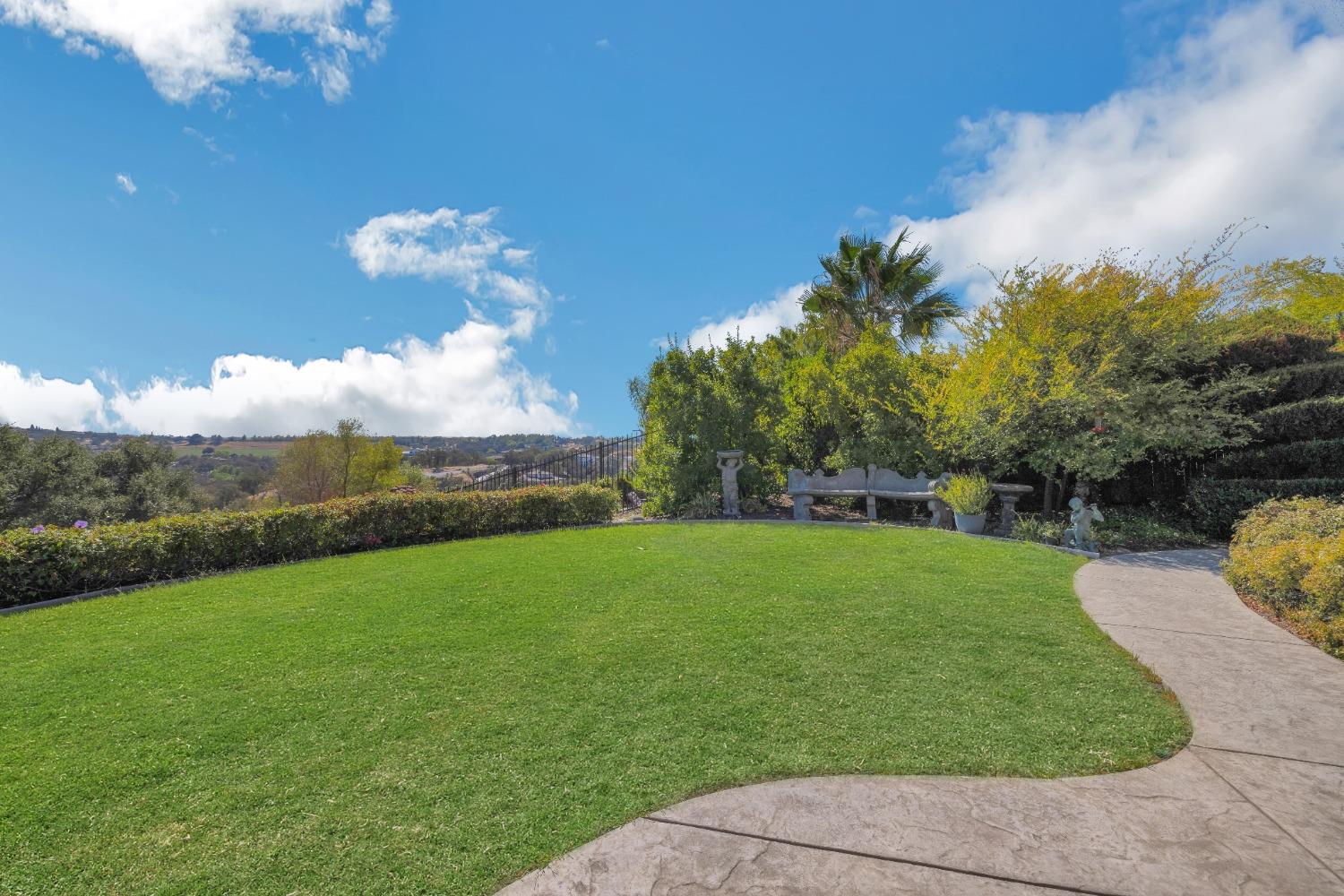 Detail Gallery Image 53 of 56 For 5021 Monteverde Ln, Lincoln,  CA 95648 - 5 Beds | 3/1 Baths