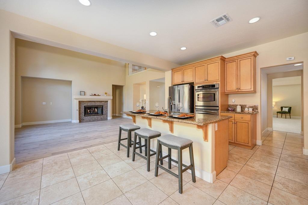 Detail Gallery Image 15 of 63 For 4071 Borders Dr, El Dorado Hills,  CA 95762 - 4 Beds | 2/1 Baths