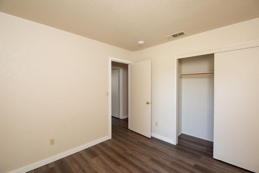 Detail Gallery Image 22 of 29 For 1556 Sun River St, Oakdale,  CA 95361 - 3 Beds | 2 Baths