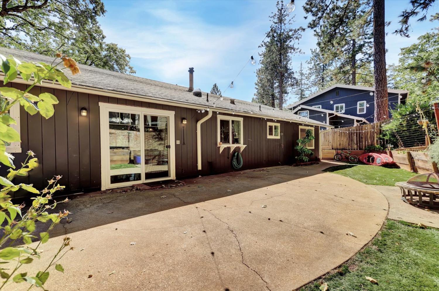 Detail Gallery Image 35 of 42 For 11226 Edward Dr, Grass Valley,  CA 95949 - 3 Beds | 2 Baths