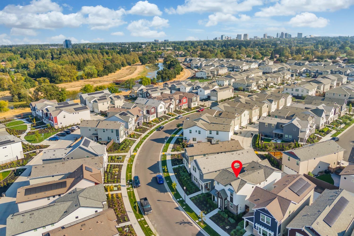 Detail Gallery Image 43 of 62 For 2897 Wheat Grass St, Sacramento,  CA 95833 - 3 Beds | 2/1 Baths