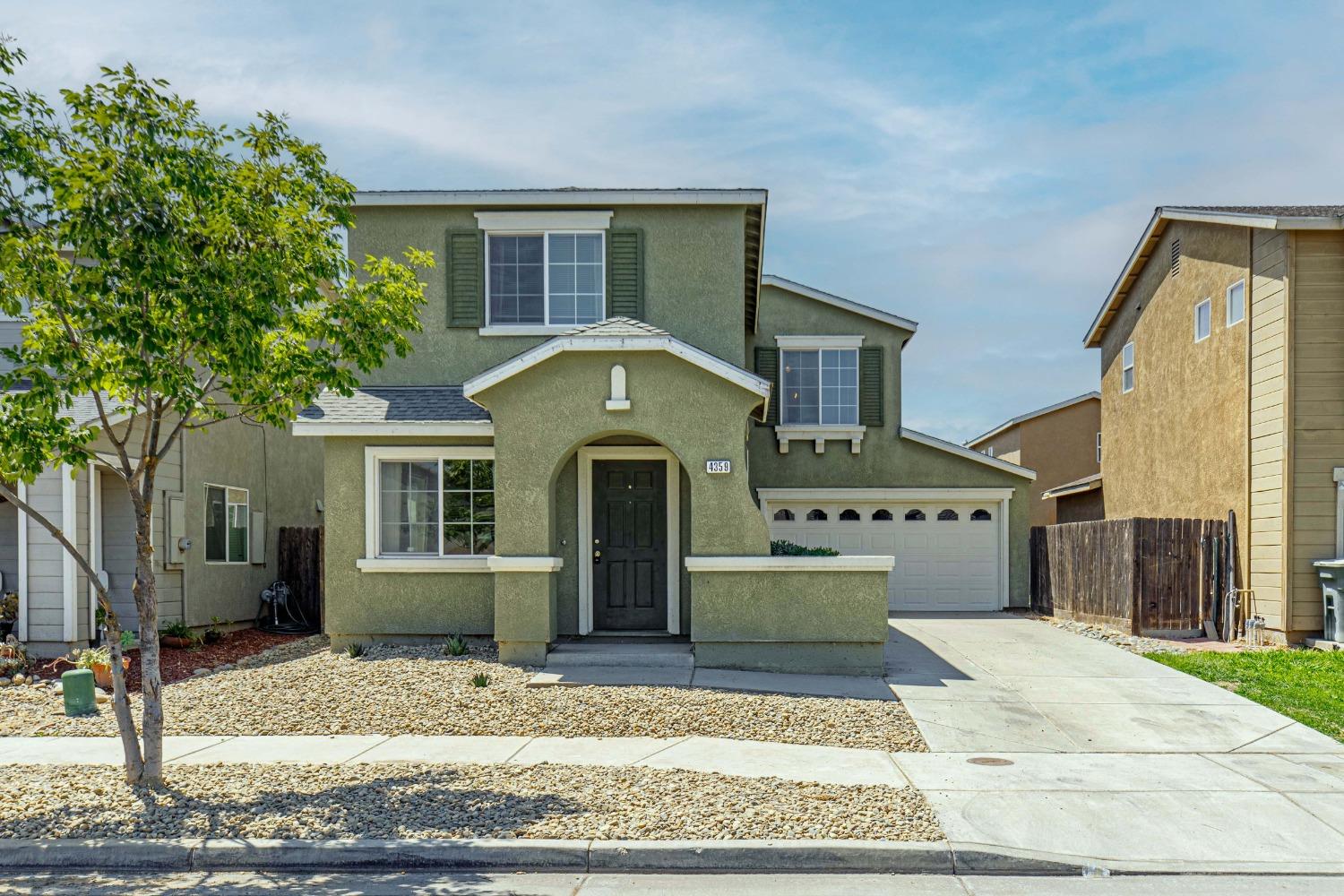 Detail Gallery Image 2 of 39 For 4359 Anderson Way, Merced,  CA 95348 - 3 Beds | 2/1 Baths