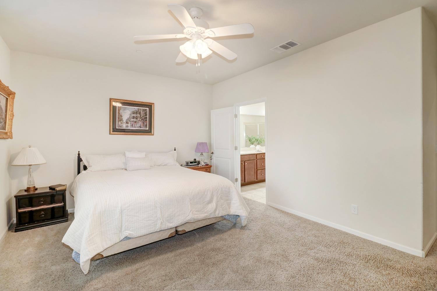 Detail Gallery Image 22 of 49 For 9984 Westminster Way, Elk Grove,  CA 95757 - 3 Beds | 2 Baths