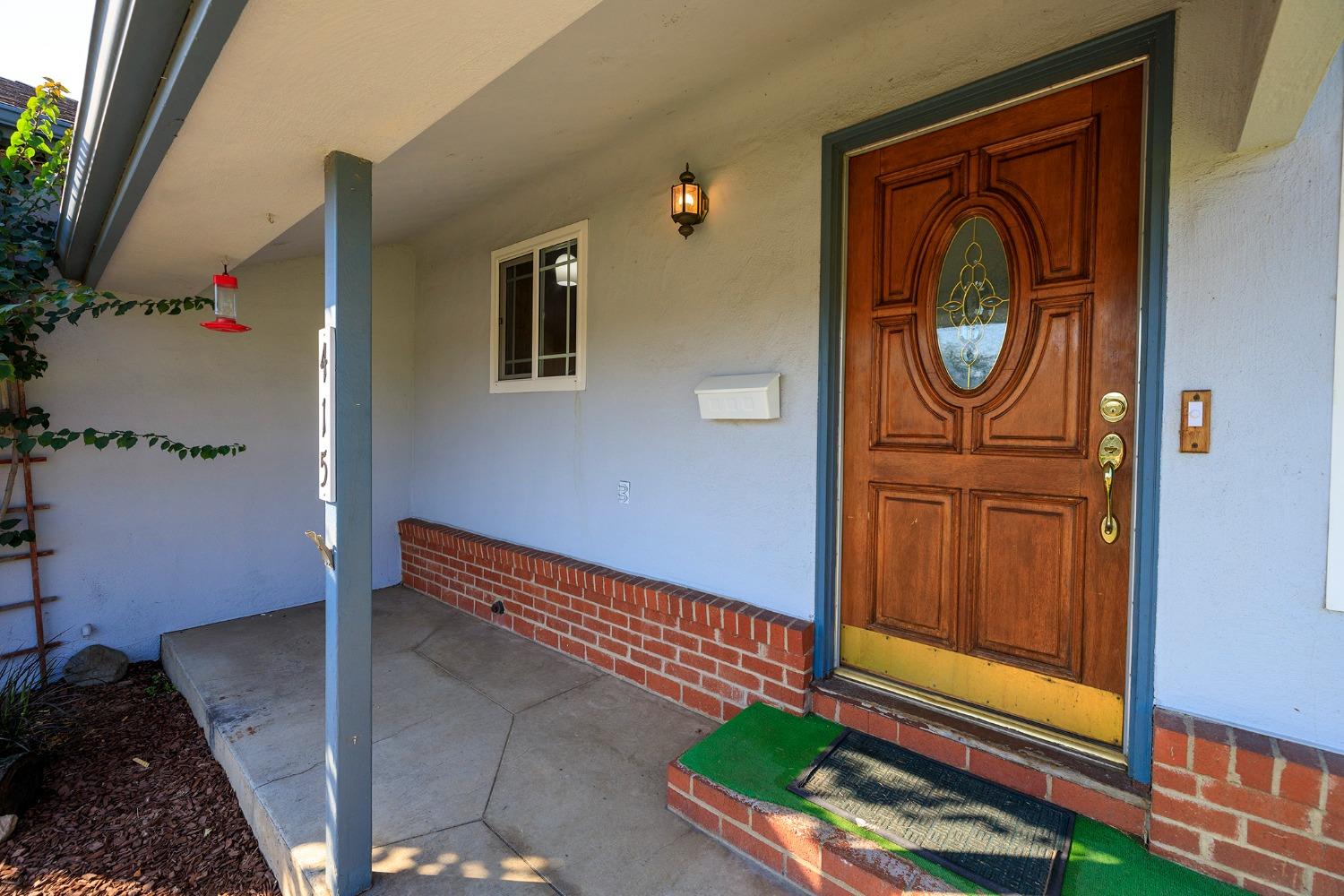 Detail Gallery Image 7 of 62 For 415 N Fremont St, Manteca,  CA 95336 - 3 Beds | 2 Baths