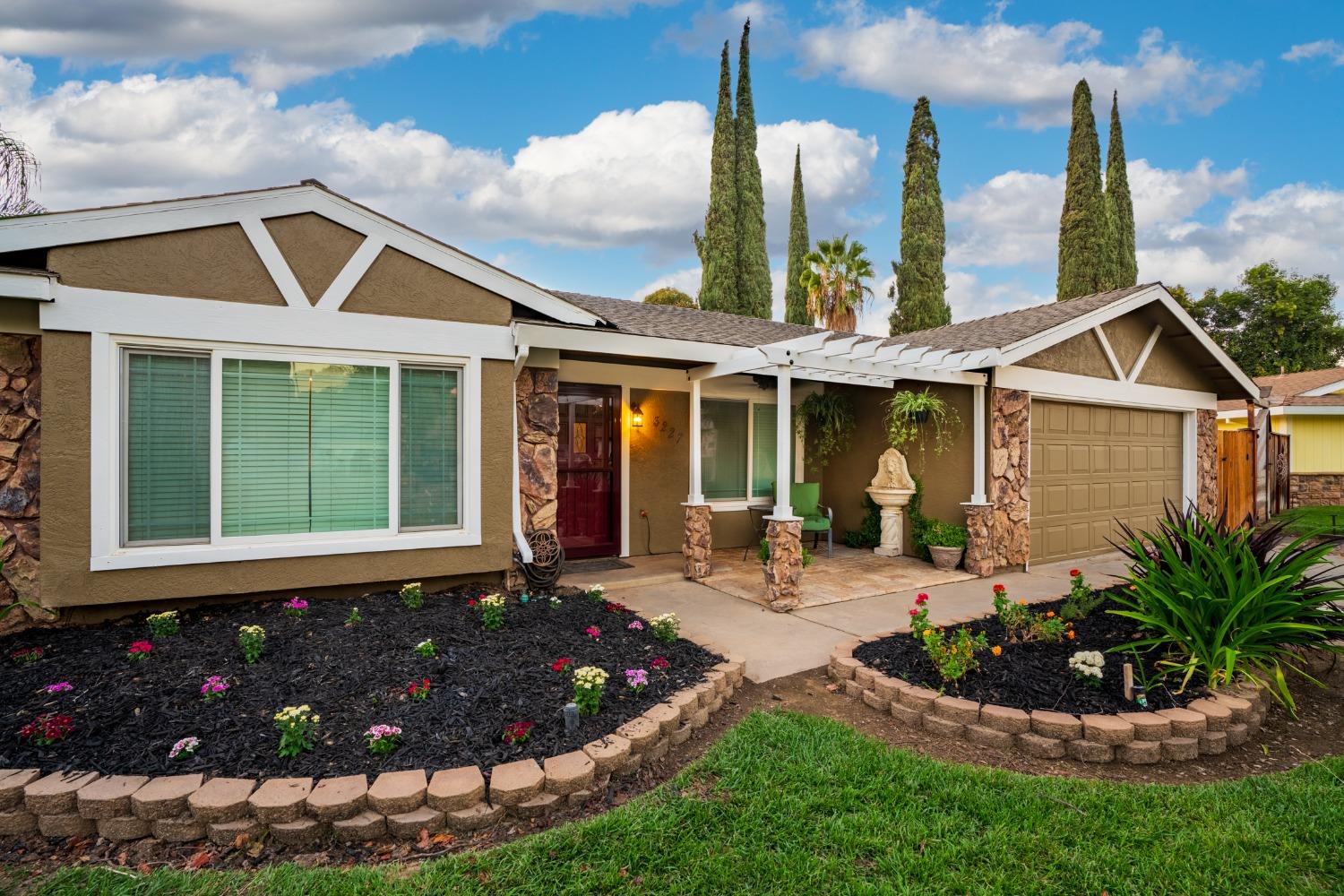 Detail Gallery Image 6 of 36 For 3227 Gregory Ct, Merced,  CA 95340 - 4 Beds | 2 Baths