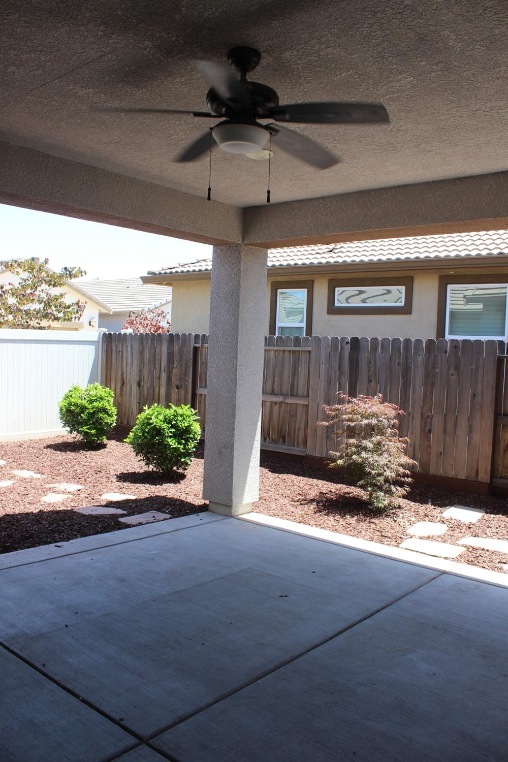 Detail Gallery Image 32 of 33 For 4047 Crete Island Ln, Sacramento,  CA 95834 - 2 Beds | 2 Baths