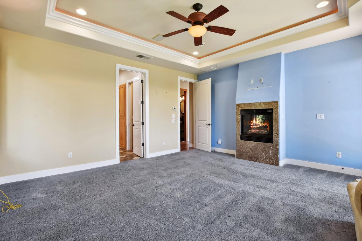 Detail Gallery Image 26 of 73 For 7027 Garden Hwy, Sacramento,  CA 95837 - 4 Beds | 3/1 Baths