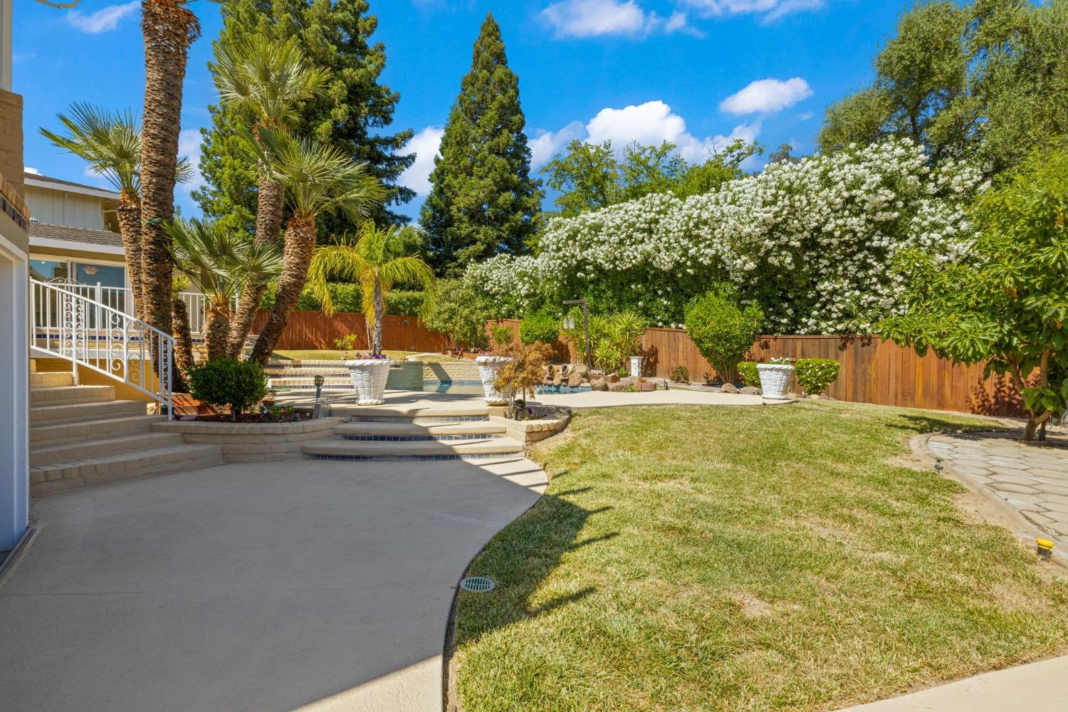 Detail Gallery Image 47 of 83 For 3006 Scenic Heights Way, Carmichael,  CA 95608 - 4 Beds | 3 Baths