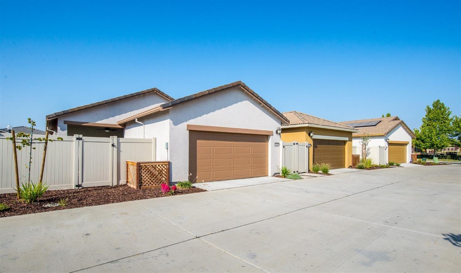 Detail Gallery Image 21 of 33 For 4047 Crete Island Ln, Sacramento,  CA 95834 - 2 Beds | 2 Baths