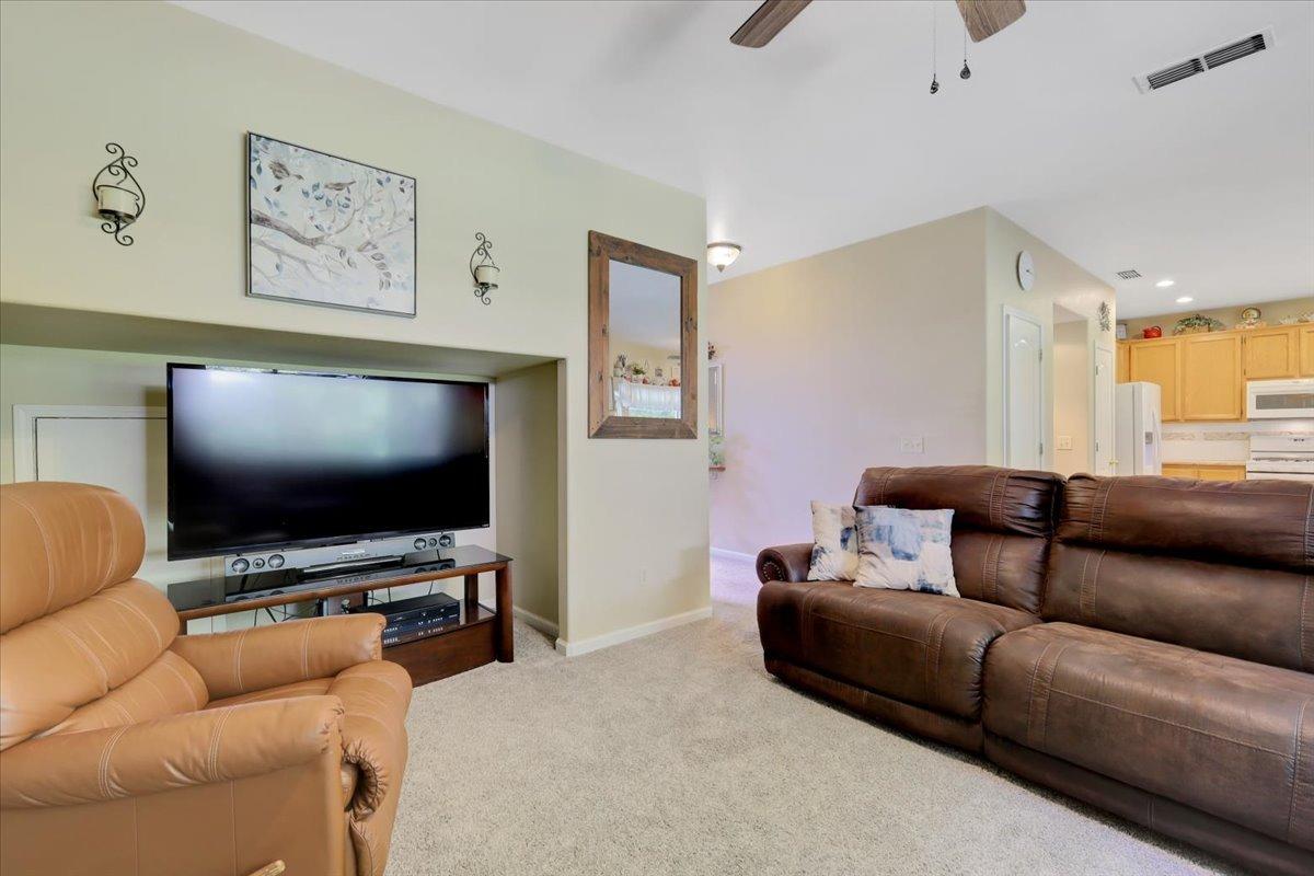 Detail Gallery Image 29 of 64 For 1856 Rutherford Ct, Yuba City,  CA 95993 - 4 Beds | 2/1 Baths