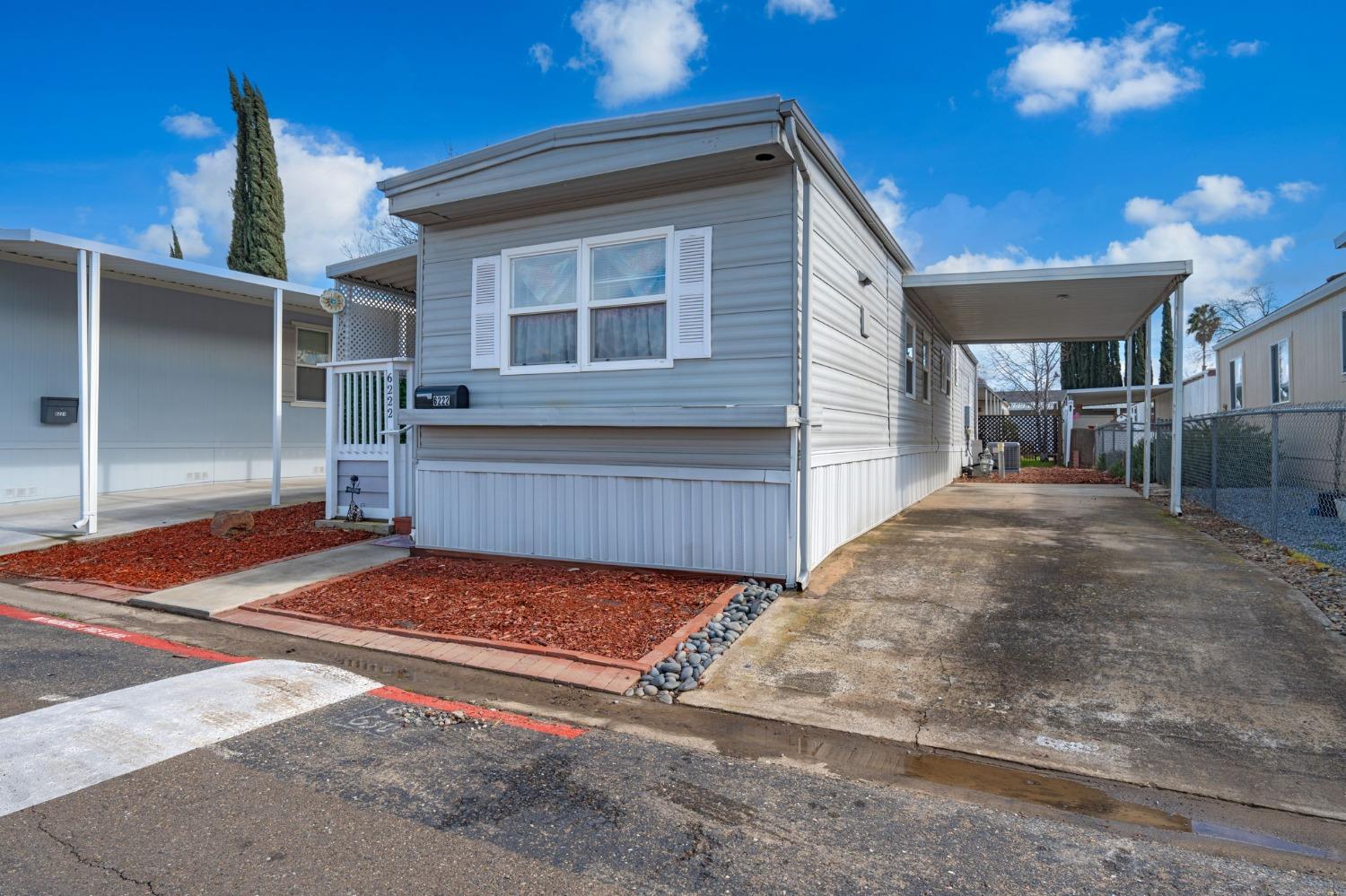 Detail Gallery Image 7 of 34 For 6222 Gettysburg Ln, Citrus Heights,  CA 95621 - 2 Beds | 1 Baths