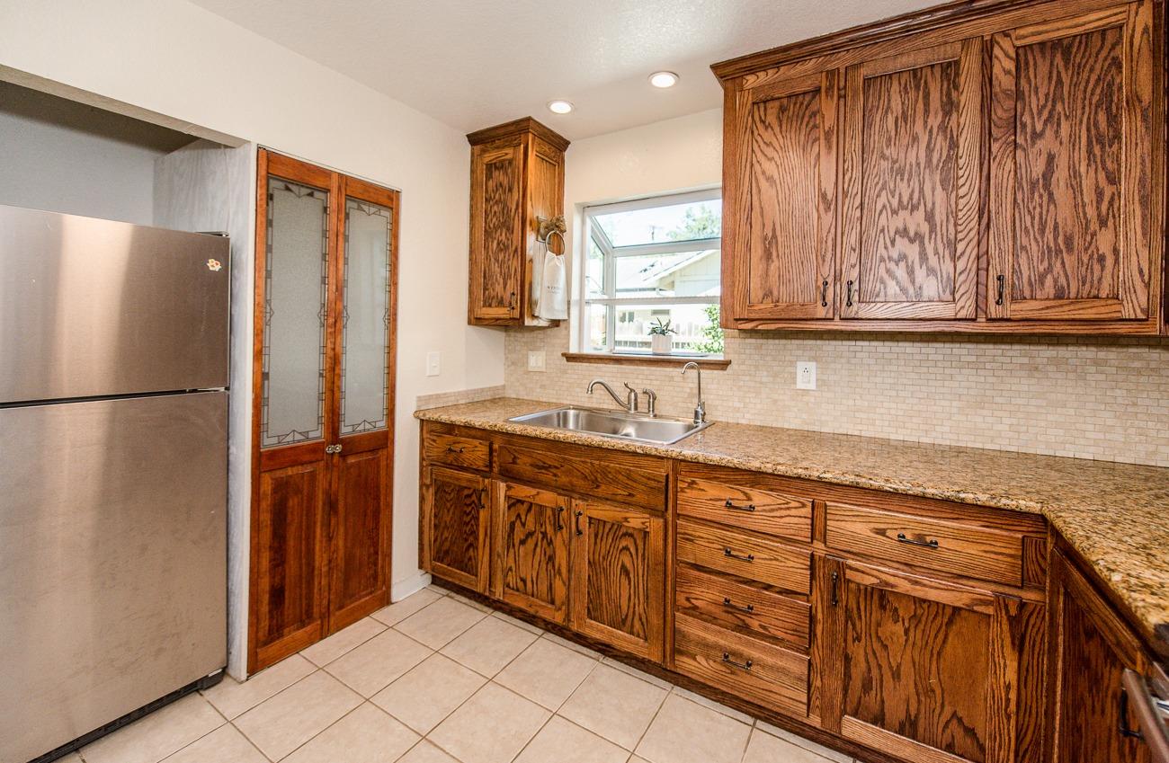 Detail Gallery Image 13 of 58 For 1016 Hemenway St, Winters,  CA 95694 - 3 Beds | 2 Baths