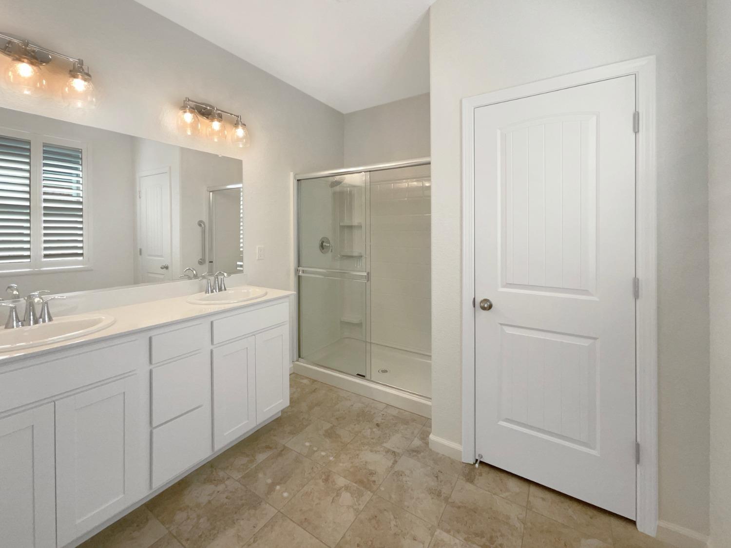 Detail Gallery Image 14 of 19 For 242 Martos Ct, Lincoln,  CA 95648 - 3 Beds | 2 Baths