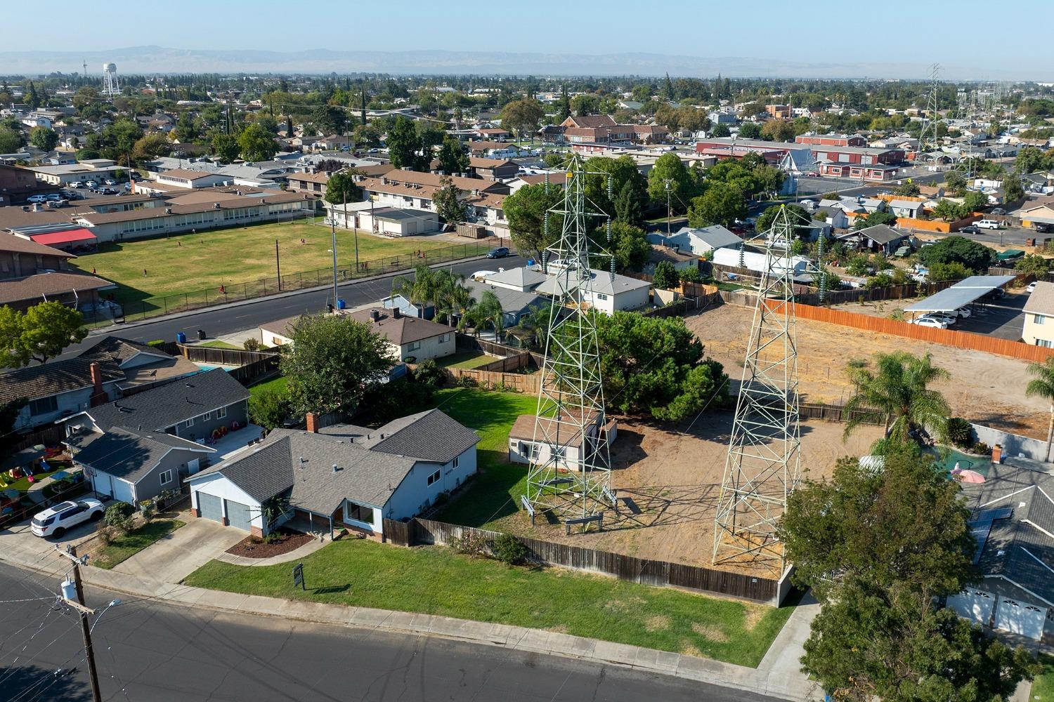 Detail Gallery Image 57 of 62 For 415 N Fremont St, Manteca,  CA 95336 - 3 Beds | 2 Baths