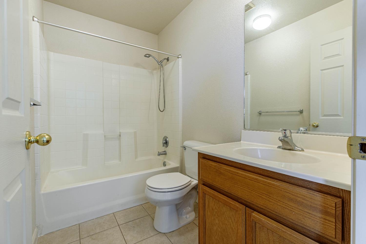 Detail Gallery Image 21 of 39 For 4359 Anderson Way, Merced,  CA 95348 - 3 Beds | 2/1 Baths