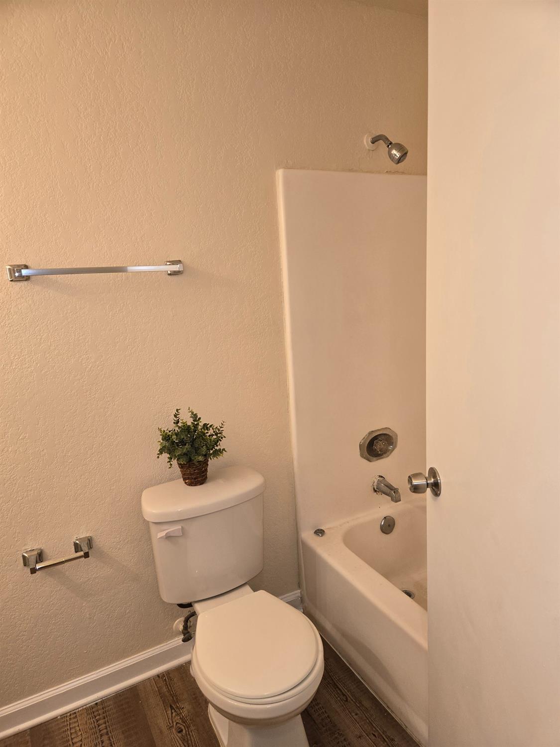 Detail Gallery Image 28 of 34 For 712 Mccoy Ct #64,  Lodi,  CA 95240 - 2 Beds | 1 Baths