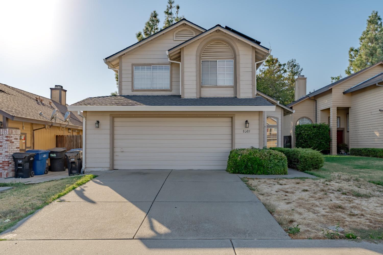 Detail Gallery Image 1 of 31 For 8205 Brick Hearth Pl, Antelope,  CA 95843 - 3 Beds | 2/1 Baths