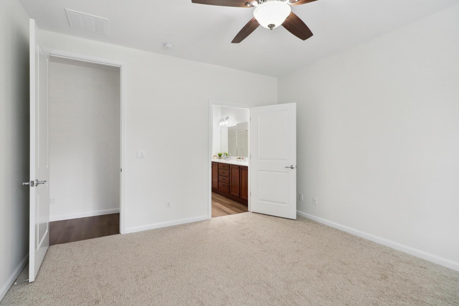 Detail Gallery Image 21 of 54 For 7508 Abbey Cir, Elk Grove,  CA 95757 - 3 Beds | 2 Baths