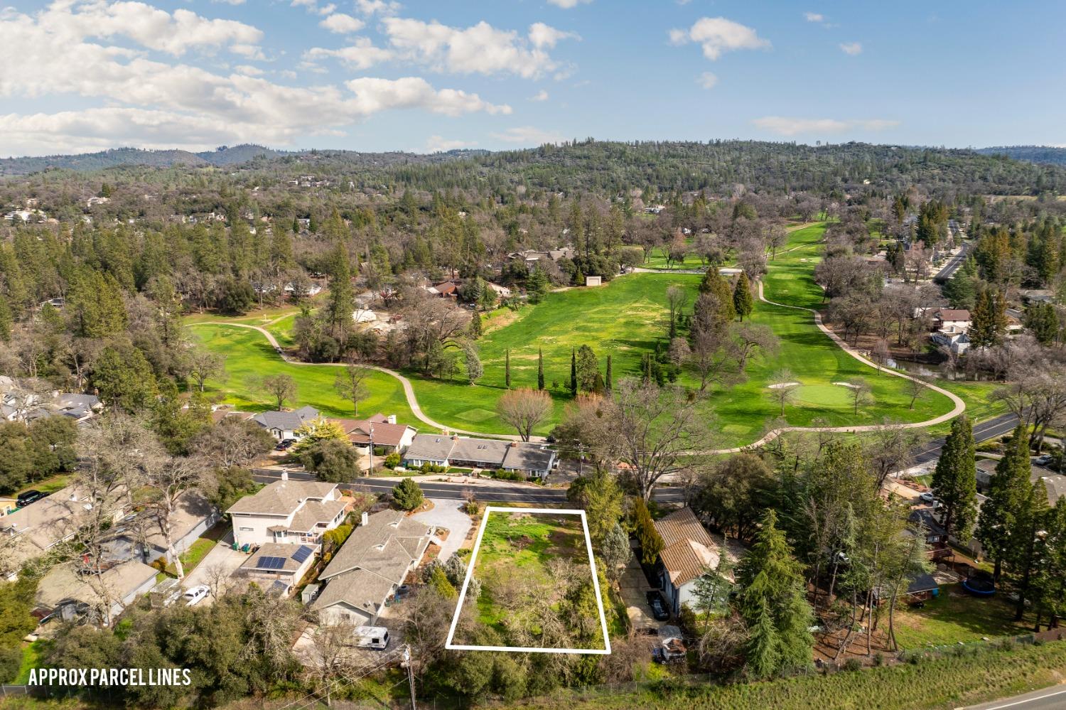 Lake Forest Drive, Penn Valley, California image 4