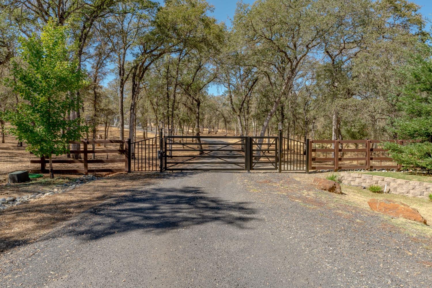 Detail Gallery Image 65 of 70 For 100 Pinedale Ave, Oroville,  CA 95966 - 3 Beds | 4 Baths