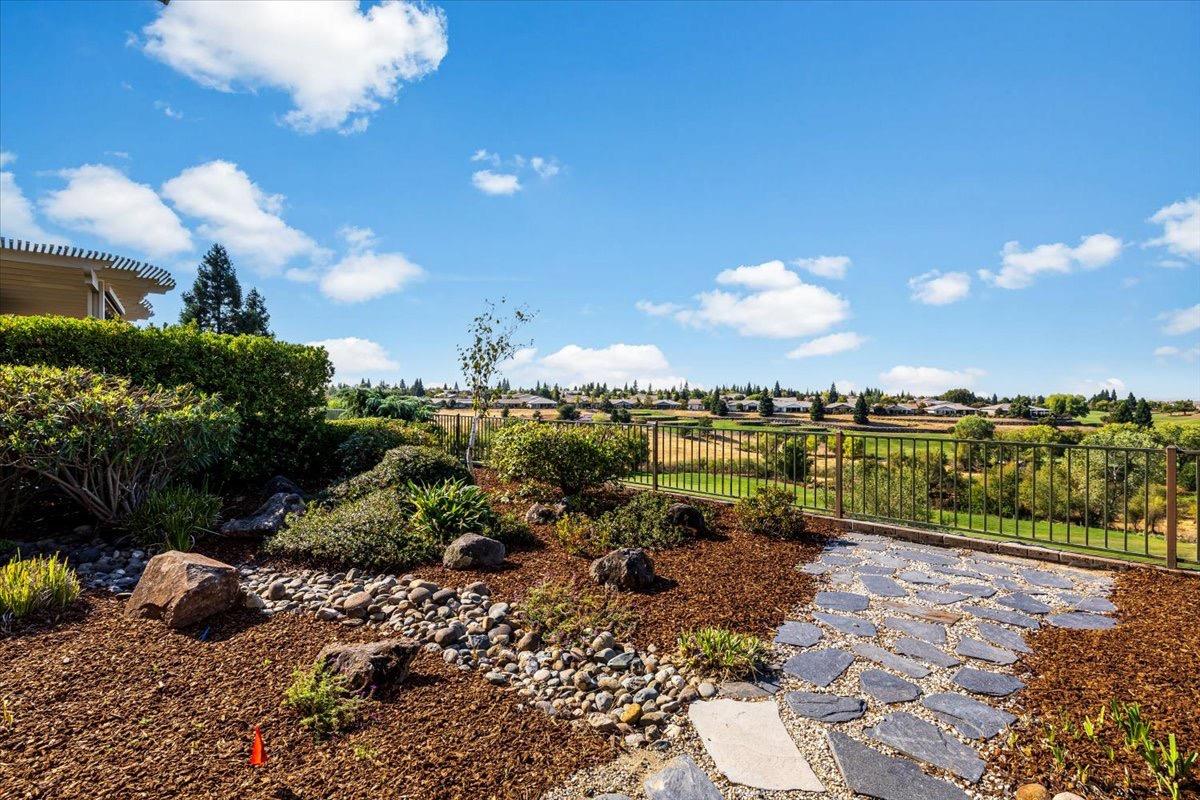 Walden View Court, Lincoln, California image 29
