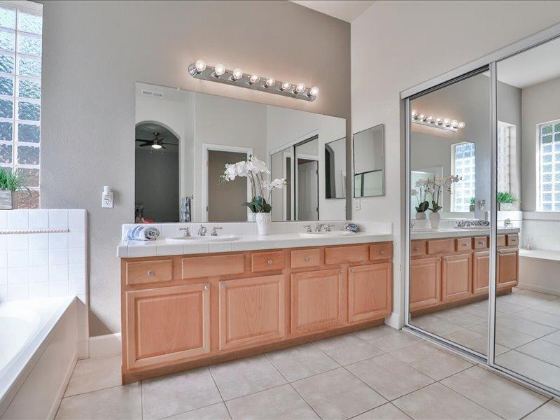 Detail Gallery Image 32 of 55 For 311 Connor Cir, Sacramento,  CA 95835 - 4 Beds | 2 Baths