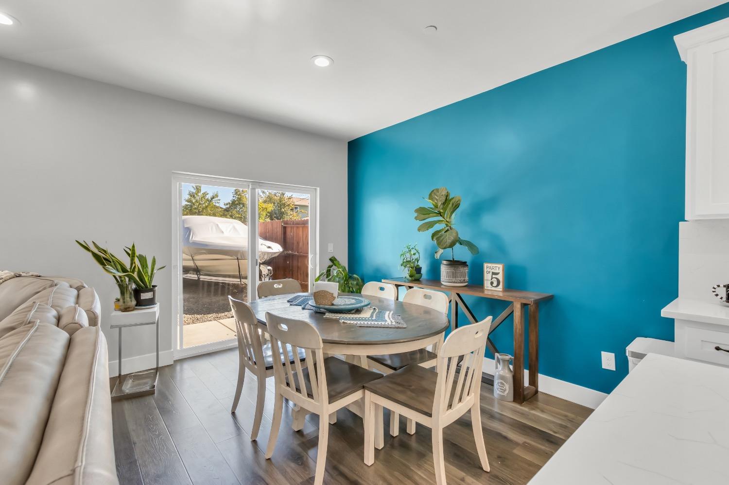 Detail Gallery Image 31 of 59 For 3616 Clay St, Sacramento,  CA 95838 - 3 Beds | 2 Baths