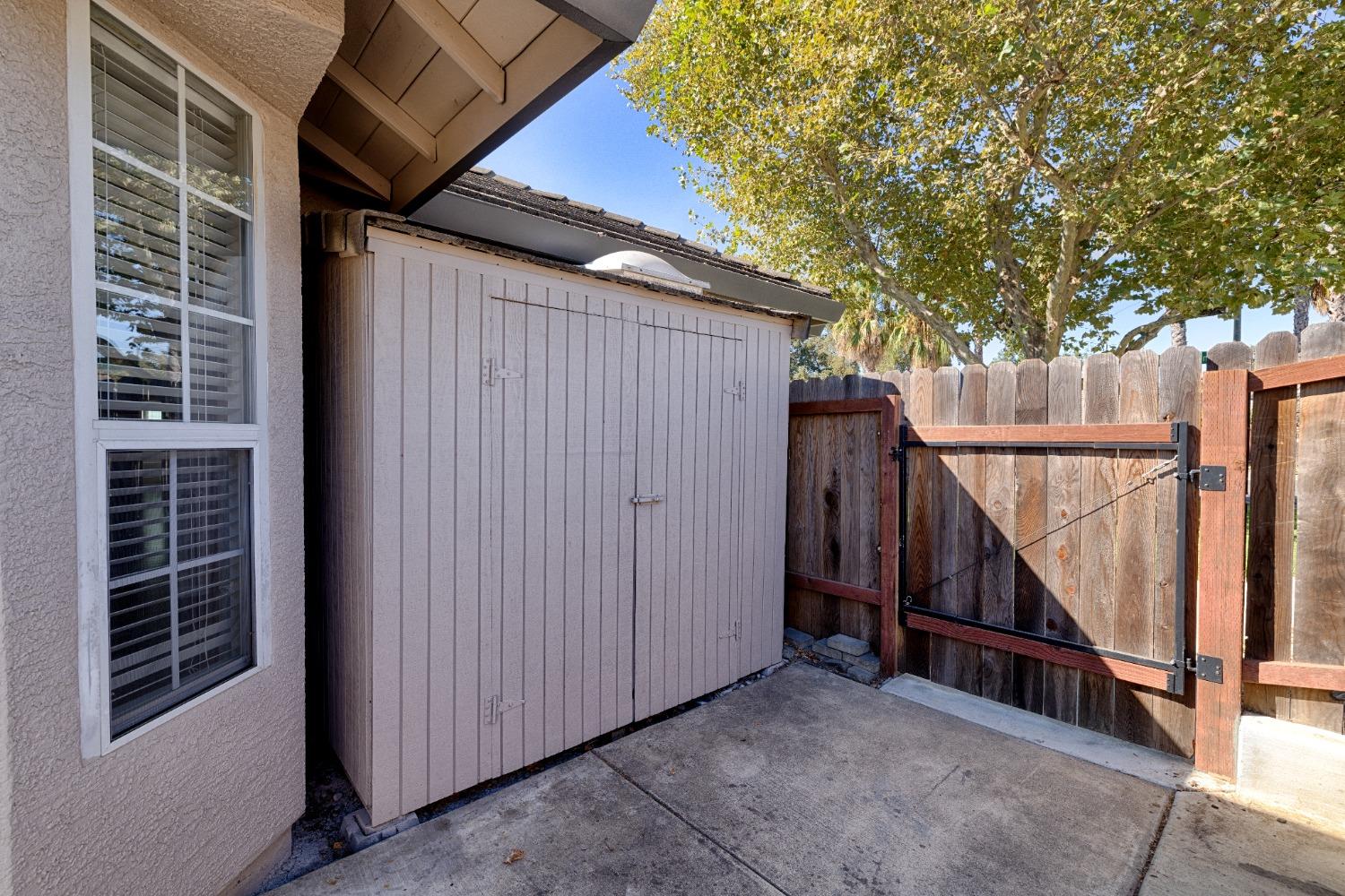 Detail Gallery Image 35 of 36 For 7544 Buckhaven Way, Citrus Heights,  CA 95610 - 4 Beds | 2/1 Baths