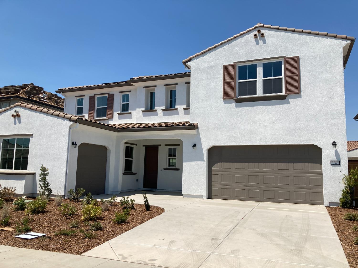 Detail Gallery Image 1 of 1 For 3049 Palo Alto St, Roseville,  CA 95747 - 5 Beds | 4/1 Baths