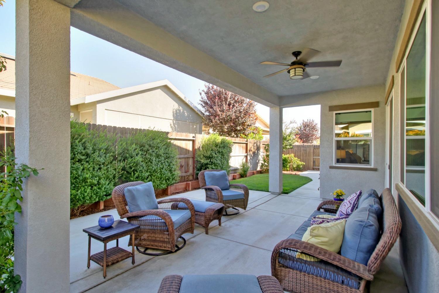 Detail Gallery Image 53 of 73 For 5040 Fieldview Ln, Roseville,  CA 95747 - 3 Beds | 3/1 Baths