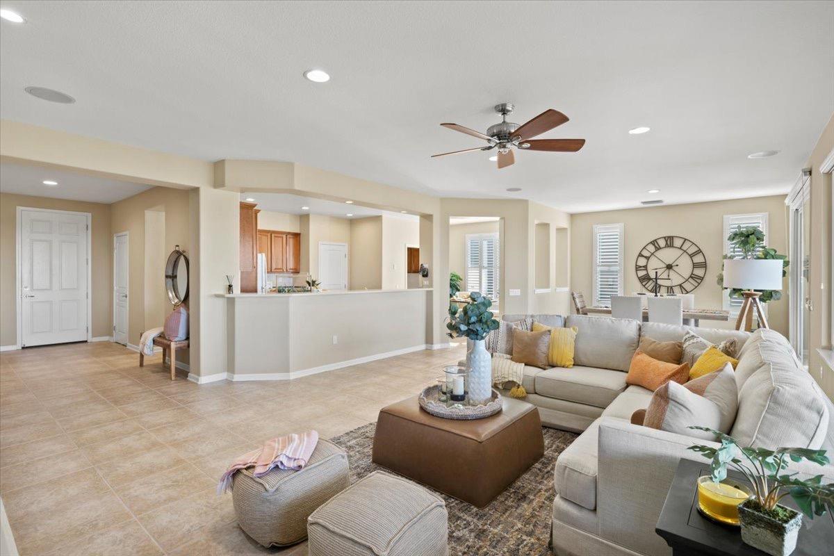 Walden View Court, Lincoln, California image 6
