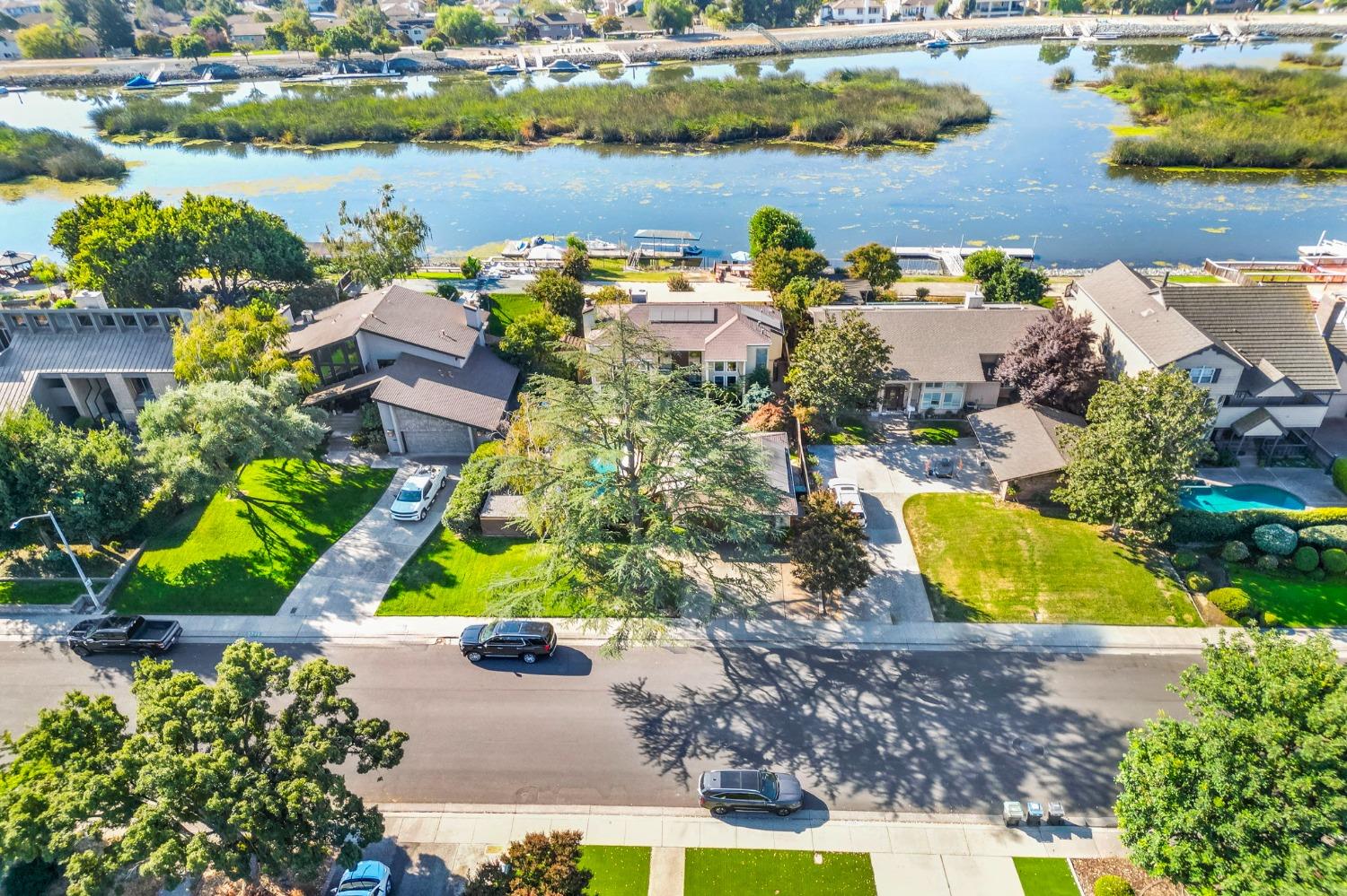 Detail Gallery Image 52 of 62 For 3802 Fourteen Mile Dr, Stockton,  CA 95219 - 3 Beds | 3/1 Baths