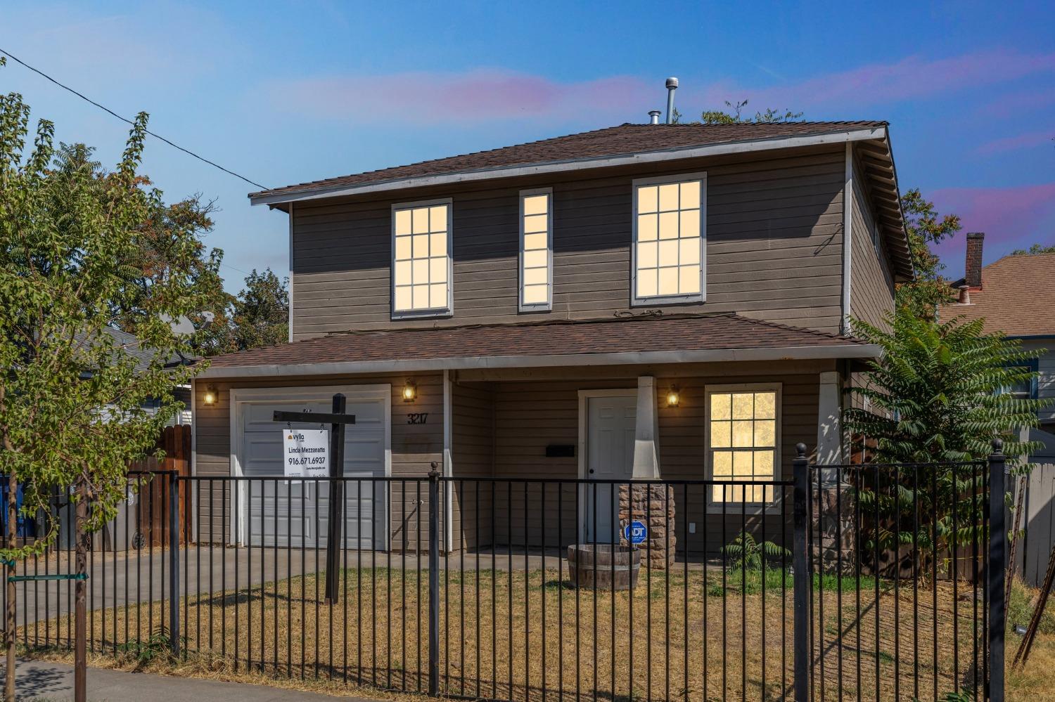 Detail Gallery Image 17 of 44 For 3217 32nd St, Sacramento,  CA 95817 - 4 Beds | 2/1 Baths